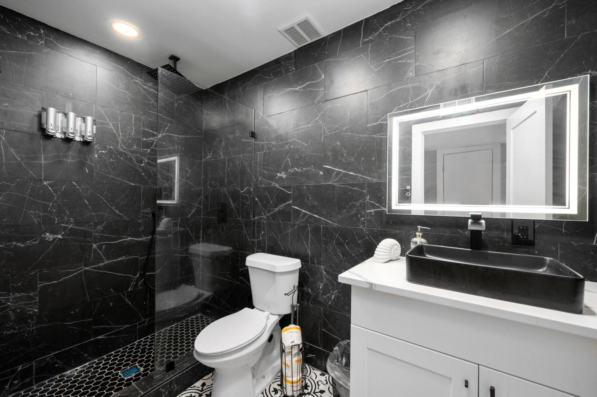 Cute And Stylish 1Br Apt With Pool & Free Park 休斯敦 外观 照片